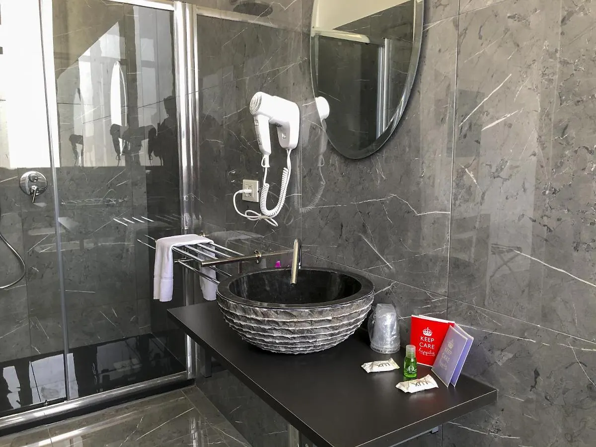 Regina Margherita - Bed And Breakfast & Rooftop Lounge Bar Syracuse 0*,  Italy